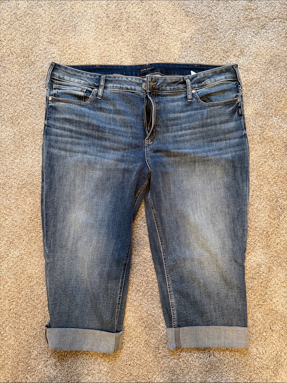 Silver Elsye Women’s Capri Jeans size 20 length 23.5